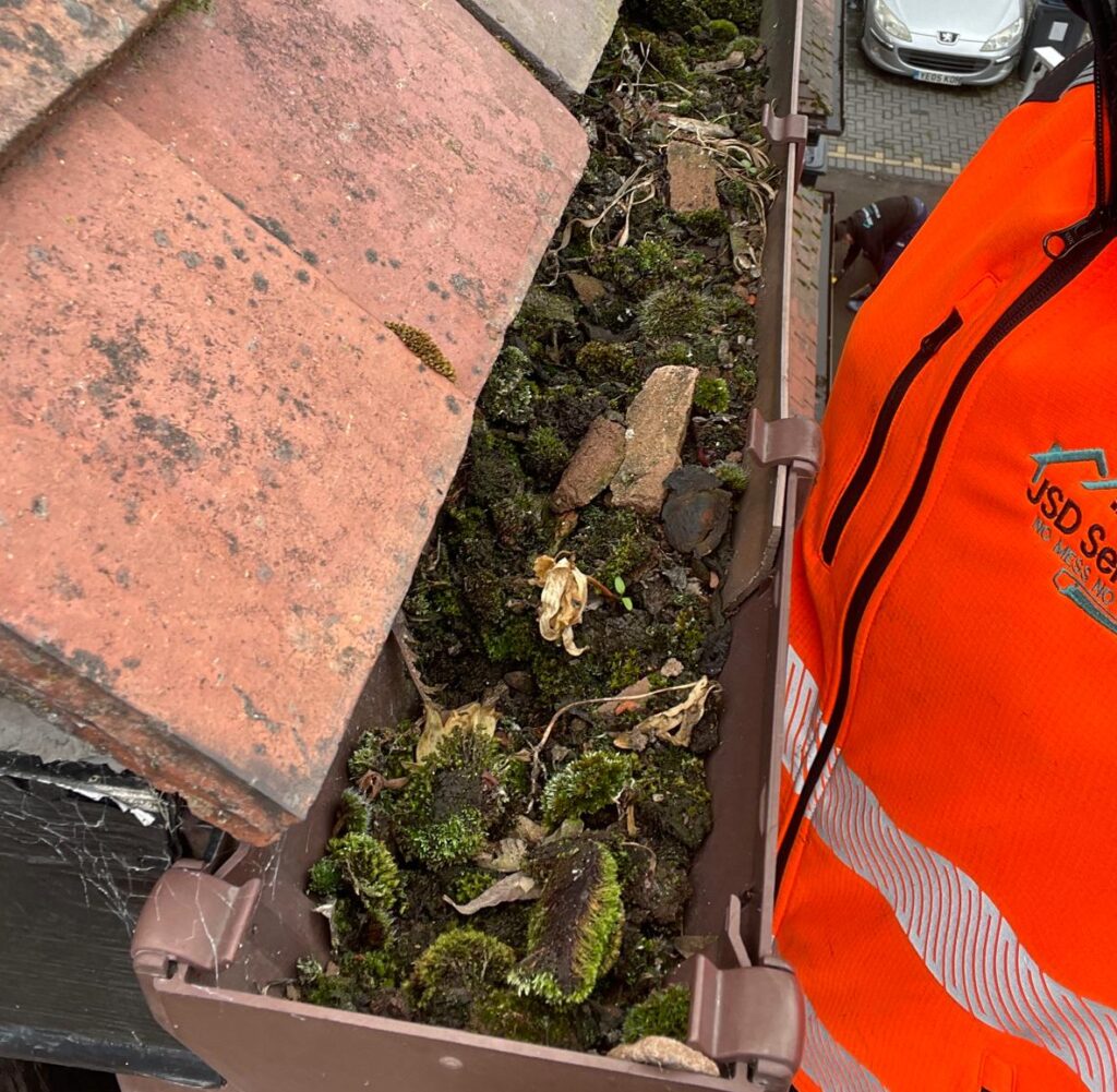 gutter cleaning birmingham